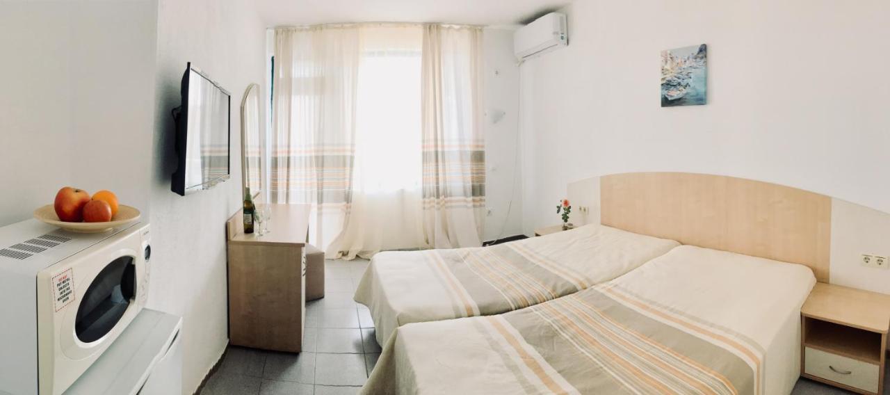 Alba Family Club Hotel Primorsko Extérieur photo