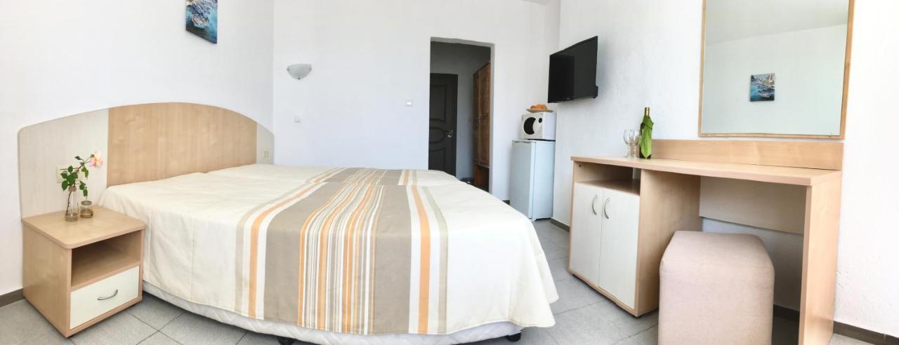 Alba Family Club Hotel Primorsko Extérieur photo